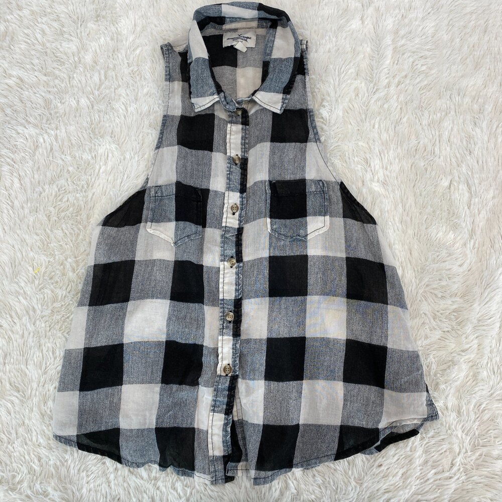 American Eagle Outfitters Black White Check Button Down Tank